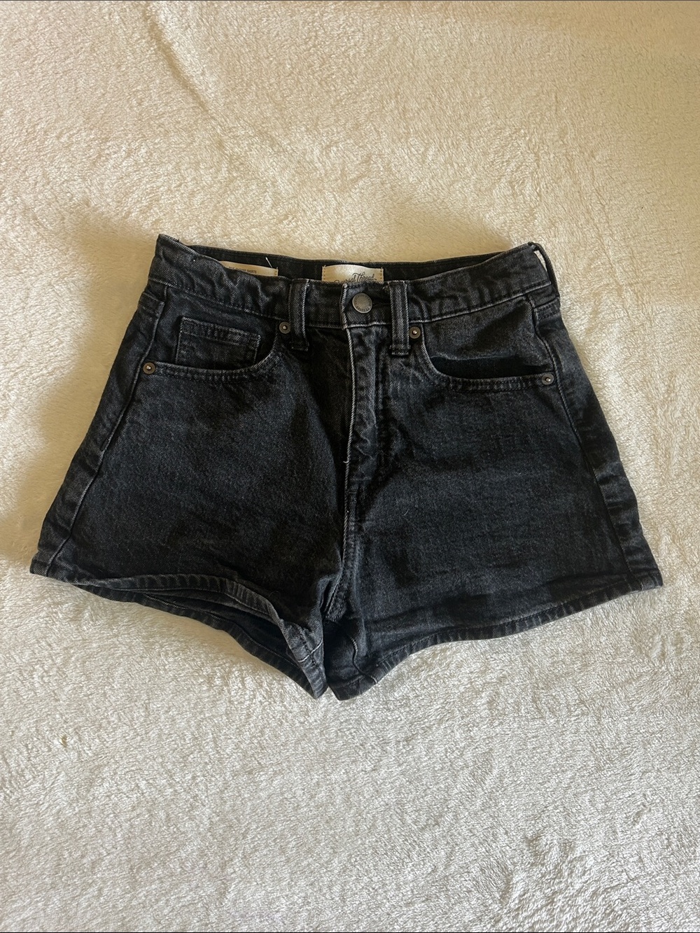 Universal Thread Black High-Rise Washed Jean Shorts